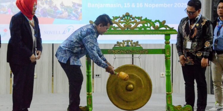 Gubernur Kalsel Buka Secara Resmi Pertemuan Ilmiah Tahunan Nasional ke-VIII Masyarakat Hukum Kesehatan Indonesia