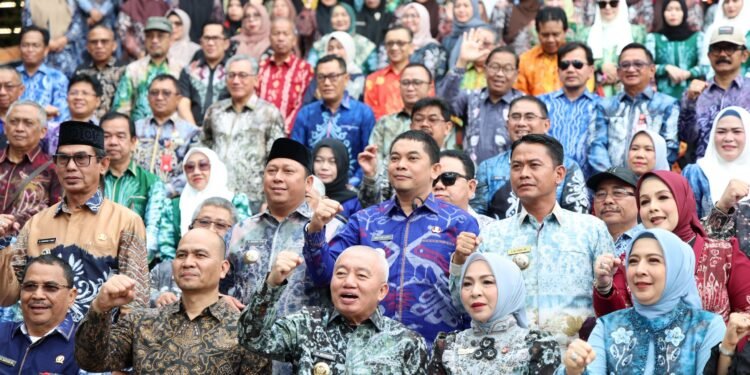 Bupati Andi Rudi Latif Dorong Pesta Pantai Mappanre Ri Tasi’e ke Panggung Nasional