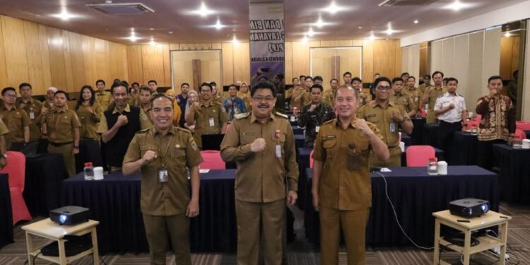 Diskominfo Kalsel Gelar Bimtek SPLP untuk Perkuat Integrasi Layanan Publik Digital