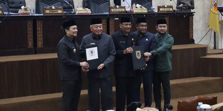 APBD Kalsel 2026 Disetujui, Gubernur Kalsel Tekankan Pelaksanaan yang Tepat Sasaran