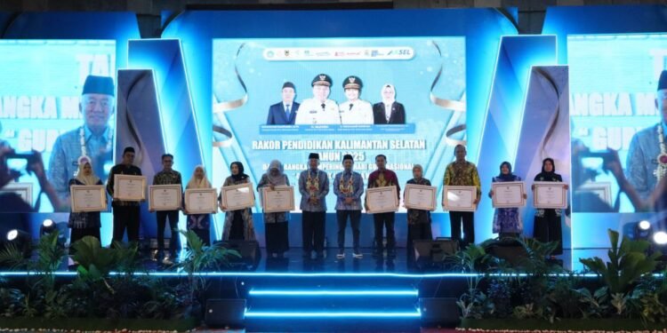 Gubernur Kalsel Muhidin Tegaskan Komitmen Wujudkan Pendidikan Berkualitas di Kalsel
