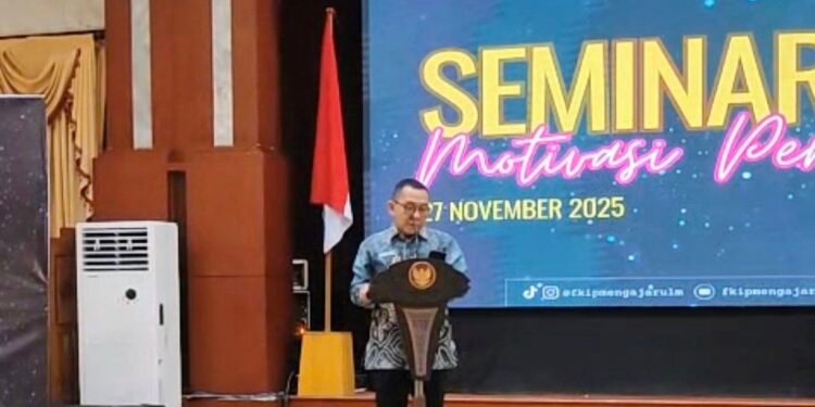 Seminar Motivasi Mahasiswa FKIP ULM, Gubernur Kalsel Tegaskan Pendidikan Merupakan Pilar Utama Dalam Bangun Daerah