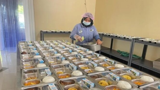 
					1.983 anak terima MBG dari SPPG Kemala Bhayangkari Tanah Bumbu.