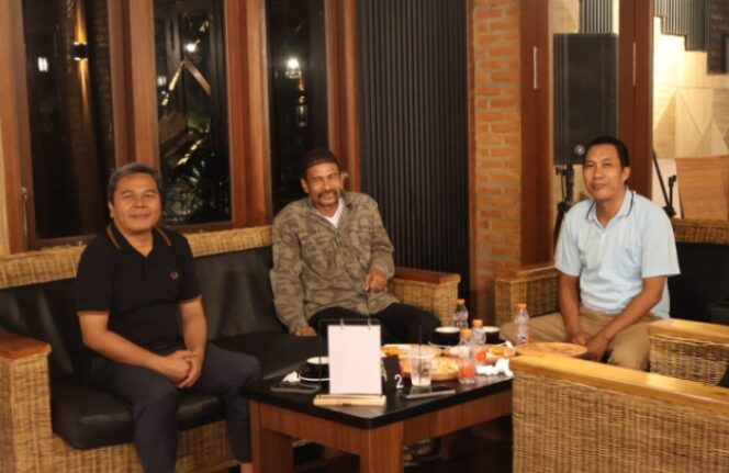 
					Anggota DPRD Tanah Bumbu M. Erwin Arifin, “Siap Kawal Setarap dan Satui Timur Jadi Kampung Nelayan Merah Putih.