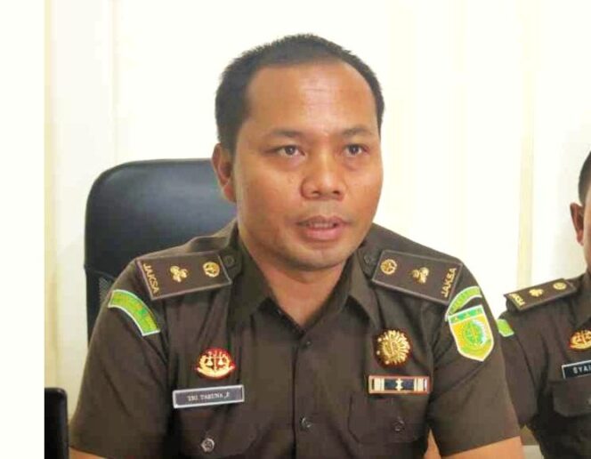 
					Kasi Datun Kejari HSU Diburu KPK Masuk Daftar DPO.