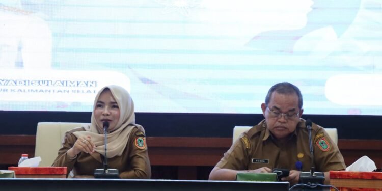 Pelaksanaan Hari Ibu Ke-97, DPPPAKB Kalsel Gelar Rapat Persiapan