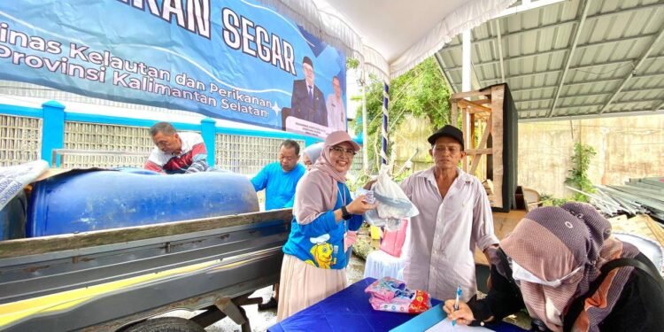 Dislutkan Kalsel Berpartisipasi Pada Kegiatan Pasar Murah, Wujud Dukung Stabilitas Pangan dan Peningkatan Konsumsi Ikan di Masyarakat