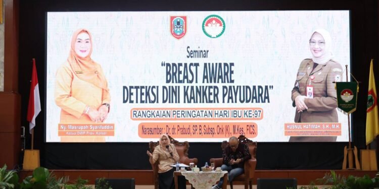 Rangkaian Hari Ibu, DPPPAKB Kalsel Berkolaborasi Dengan DWP Kalsel Gelar Seminar Deteksi Dini Kanker Payudara