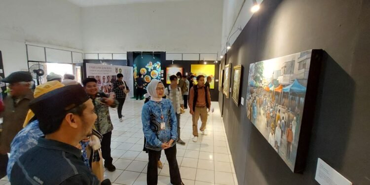Disdikbud Kalsel Angkat Karya Seniman Banua lewat Pameran Temporer 2025