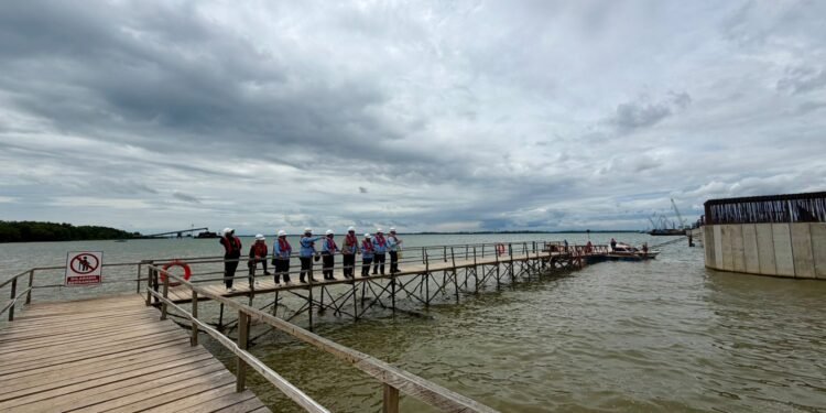 TAG Pastikan Pembangunan Jembatan Tanah Bumbu–Kotabaru Berjalan Sesuai Arahan Gubernur