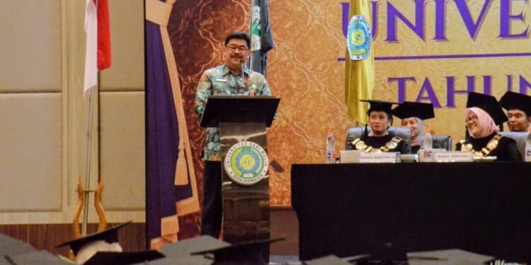 Gubernur Kalsel Dorong Lulusan Universitas Sari Mulia Jadi Agen Perubahan Pembangunan Daerah