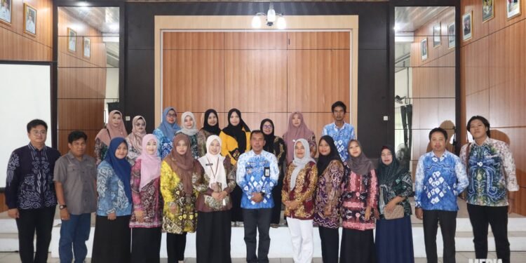 Diskominfo Kalsel Sosialisasikan Pemanfaatan Media Sosial untuk Dukung Posyandu Wasaka