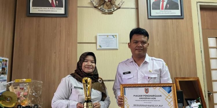 ASN BPTPH Kalsel Raih Juara I Best Employee Anugerah ASN 2025