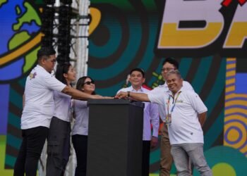 BATFEST 2025 Resmi Dibuka, Bupati Andi Rudi Latif : Momentum Emas Gerakan Ekonomi Lokal