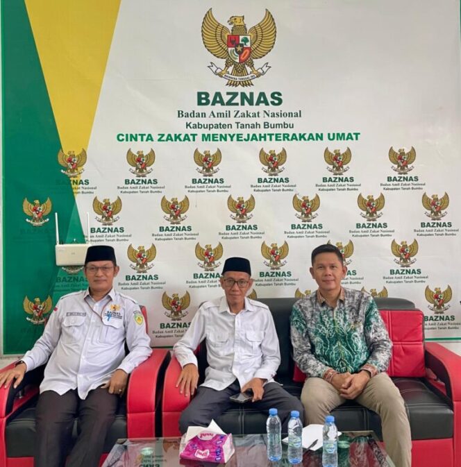 
					Donasi Kemanusiaan Mengalir Deras, BAZNAS Tanah Bumbu Salurkan Bantuan Resmi untuk Korban Bencana di Sumatera