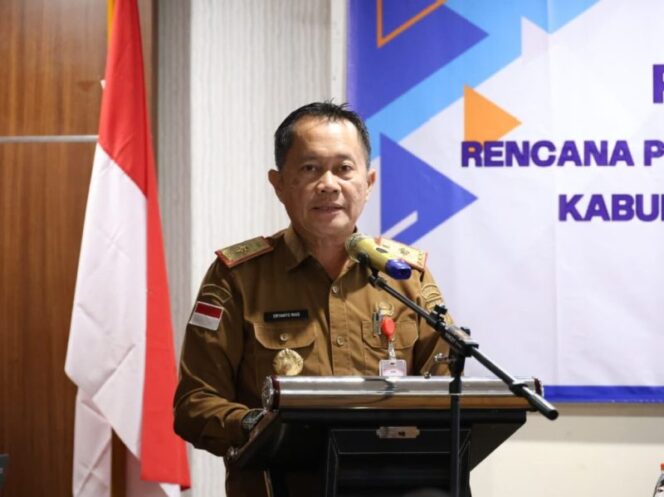 
					RPKD 2025–2029 Disusun, Bupati Tanah Bumbu Andi Rudi Latif : Fokus Tekan Angka Kemiskinan.