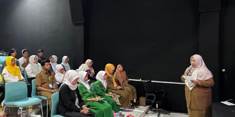 Tanah Bumbu Gelar Workshop Gerak Dasar Tari Kalsel untuk Generasi Muda