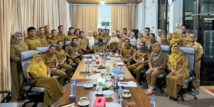 Tingkatkan Kinerja ASN dan Silaturahmi, Bupati Kotabaru Kunjungi BKPSDM