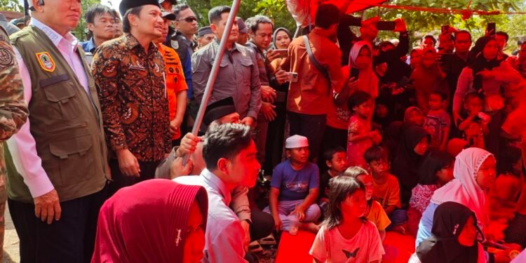 Gubernur Kalsel Pastikan Bantuan Banjir Merata, Wapres Gibran Tinjau Dapur Umum dan Lokasi Terdampak