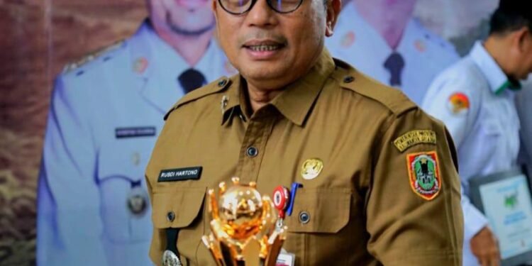 Penghargaan Perkantoran Rendah Karbon dan Berketahanan Iklim Tahun 2026, Dislutkan Kalsel Raih Peringkat Ke-3