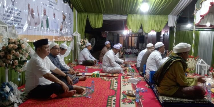 Peringatan Isra Mi’raj dan Haul Guru Sekumpul, Pemprov Kalsel Ajak Masyarakat Perbaiki Salat dan Perkuat Akhlak
