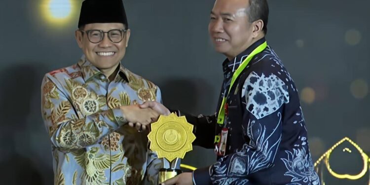 Raih Penghargaan di Bidang Kesehatan, Pemprov Kalsel Berhasil Terapkan Sistem Penjaminan Kesehatan Menyeluruh