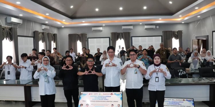 Pemprov Kalsel Tingkatkan Profesionalisme Arsitek Lewat Bimtek PKA 2026
