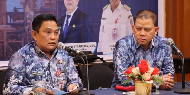 Berikan Pemahaman Kepada Pelaku Industri Turunan Sawit, Disperin Kalsel Tutup Sosialisasi Peraturan Menteri Perindustrian RI Nomor 32 Tahun 2024