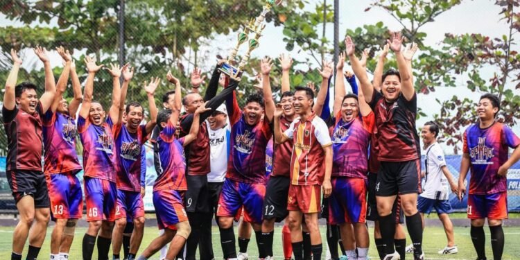 Plt Kepala Dinas ESDM Kalsel Apresiasi Fun Football Antar SKPD, Perkuat Silaturahmi dan Kekompakan ASN
