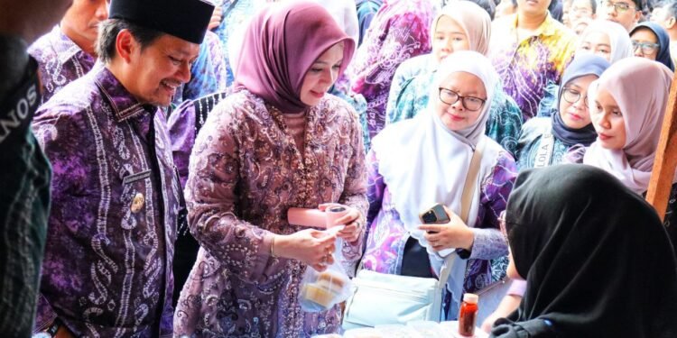 Dibuka Resmi, Pasar Wadai Ramadan 1447 H Diharapkan Tingkatkan Perputaran Ekonomi Daerah