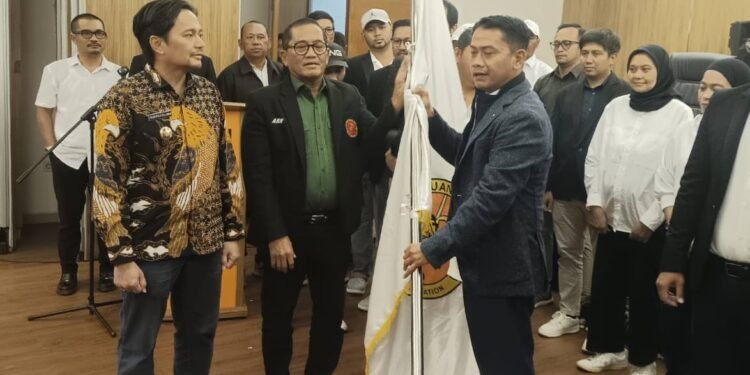 Yamin HR Resmi Pimpin PGI Kalsel 2026–2030, Siap Cetak Atlet Golf Muda Berprestasi