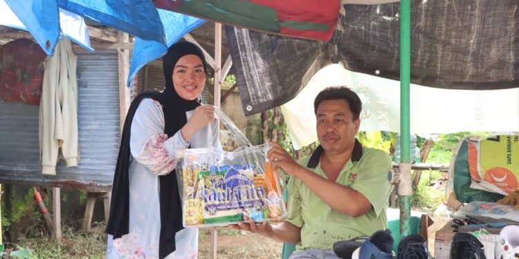 PAUD Citra Indonesia Bagikan Paket Ramadan Kepada Masyarakat