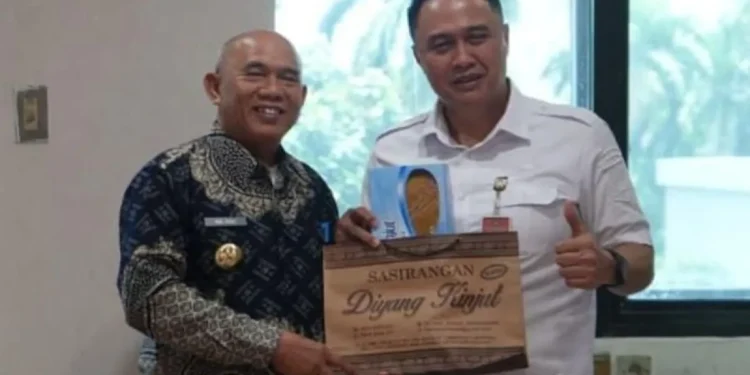 Bupati Kotabaru Kunjungi Dirjen Bina Pembangunan Daerah Kemendagri