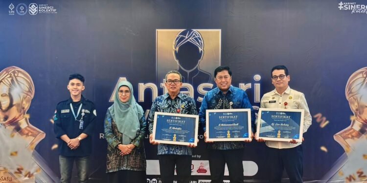 Bupati Kotabaru Raih Antasari Award 2026 atas Dedikasi Pembangunan Pendidikan Berkelanjutan