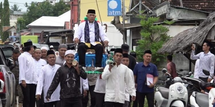 Disambut Meriah Masyarakat,Bupati Kotabaru Safari Ramadhan diKecamatan Pulau Laut Selatan