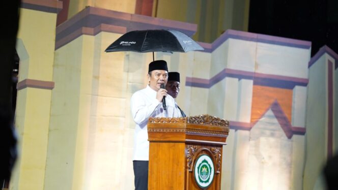 
					Bupati Andi Rudi Latif Apresiasi Pagelaran Seni Akbar Panggung Gembira 1206 Integrity Generation Tahun 2026.