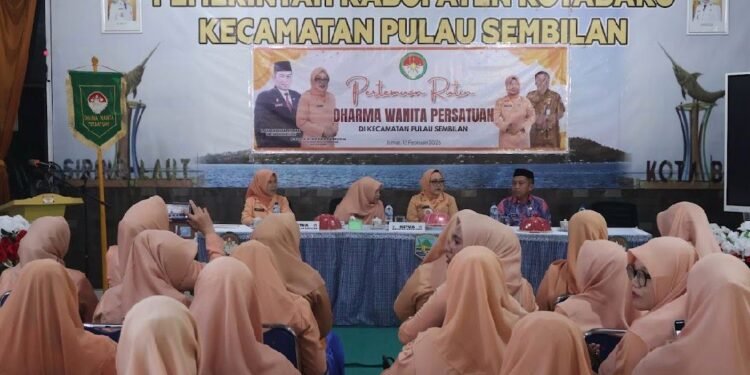 Ketua DWP Lakukan Pertemuan Rutin di Kecamatan Pulau 9
