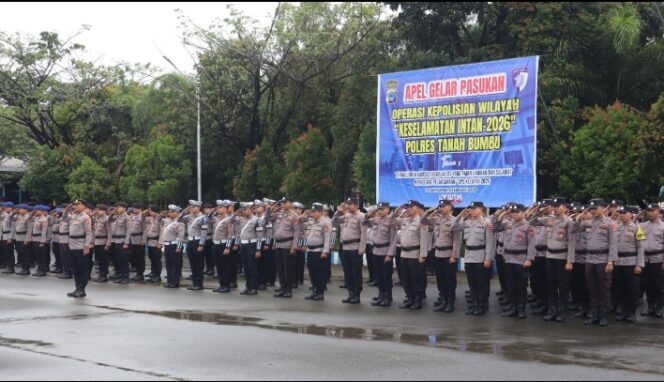 
					Polres Tanah Bumbu Laksanakan Apel gelar pasukan Operasi Kepolisian Wilayah Keselamatan Intan 2026.