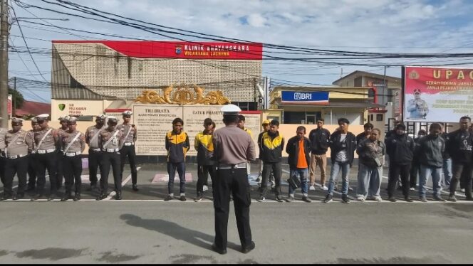 
					Polres Kotabaru Rangkul Komunitas Ojol dalam Operasi Keselamatan Intan 2026: “Kesabaran untuk Keselamatan”