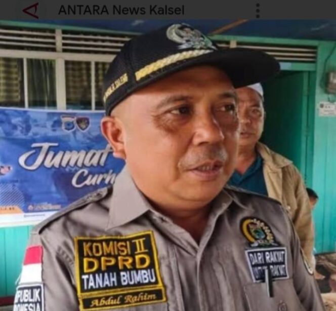 
					Ketua Badan Kehormatan (BK )DPRD Tanah Bumbu Ingatkan Bahaya Judi Online dan Pinjol Ilegal, Generasi Muda Diminta Waspada