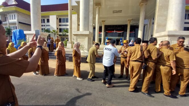 
					Pemkab Kotabaru Gelar Apel Pagi dan Halal Bihalal, ASN dihimbau Terbuka terhadap Kritik dan saran