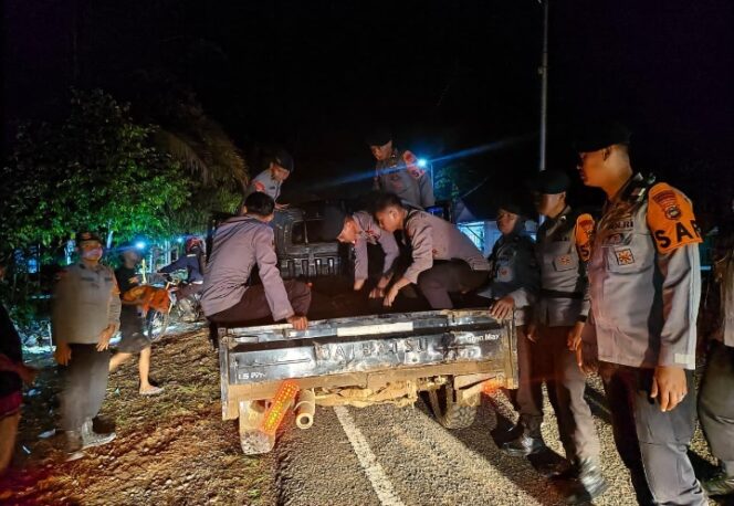 
					Korban Terseret Arus Air Terjun Mandin Damar Kecamatan Mantewe Di Temukan  Meninggal Dunia..