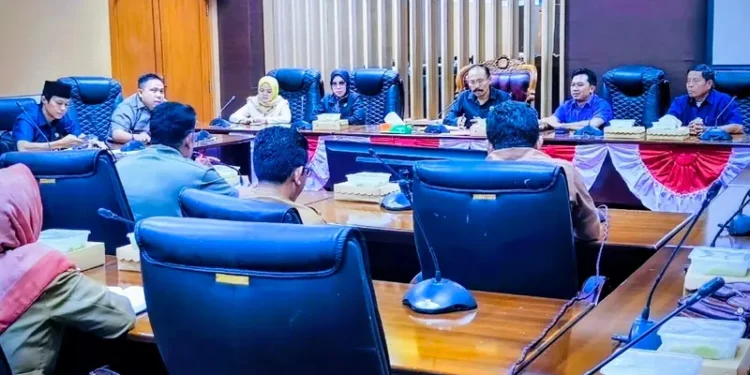 Banjir Landa Sarigadung, DPRD Tanah Bumbu Minta Normalisasi Sungai dan Penertiban Bangunan Liar