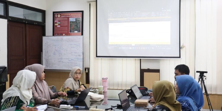 Bappeda Kalsel Pastikan Keselarasan Program Lewat Desk Renja 2027