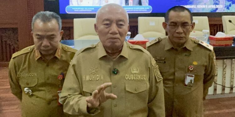 Pemprov Kalsel Tegaskan Tidak Terapkan WFH, Gubernur Muhidin: Kinerja ASN Harus Tetap Optimal