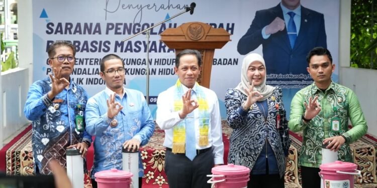 Menteri Lingkungan Hidup Dorong Banjarbaru Perkuat Pengelolaan Sampah dan Lingkungan