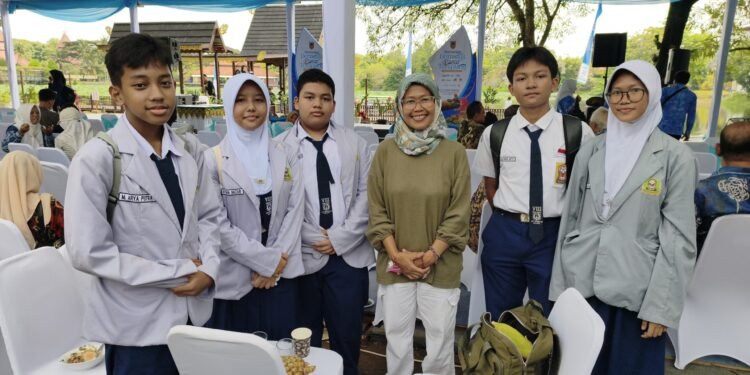 Dermaga Pasar Terapung TMII Jadi Sarana Edukasi Budaya bagi Pelajar