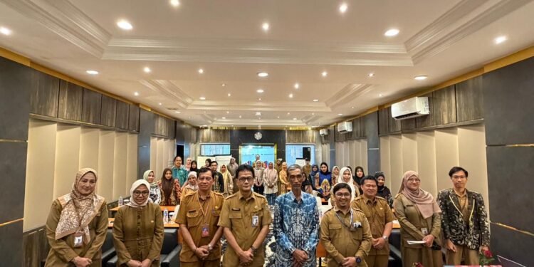 Tingkatkan Kapasitas Pelaku Usaha, Disperin Kalsel Gelar Fasilitasi CEFE bagi IKM Sektor Kerajinan