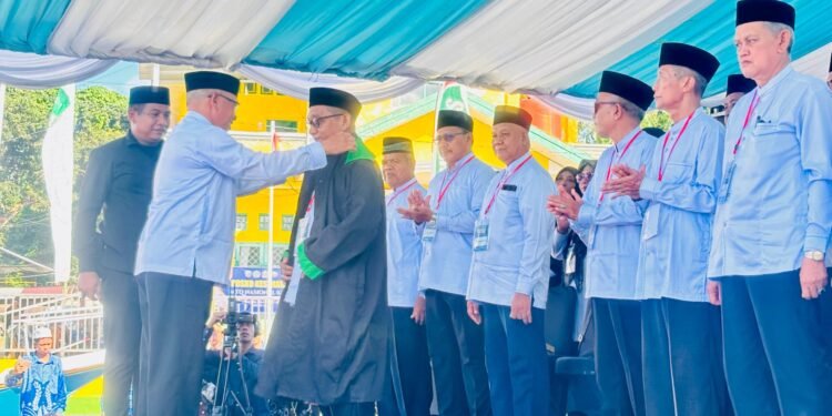 Bupati Kotabaru Kukuhkan Dewan Hakim dan Lepas Pawai Ta’aruf MTQ ke-56