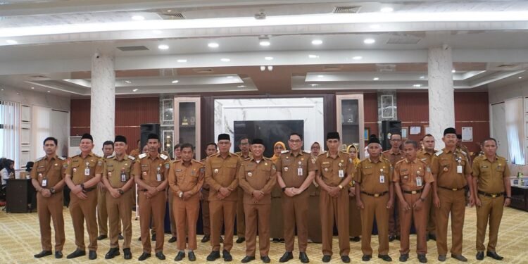 Bupati Muhammad Rusli Lantik Pejabat Tinggi Pratama, Administrator dan Pengawas di Kotabaru